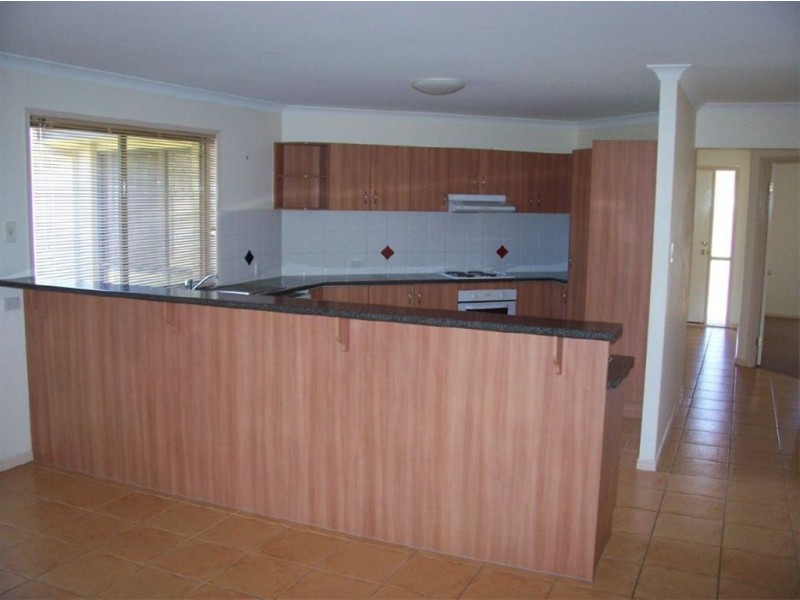 63 Spinnaker Circuit, Redland Bay QLD 4165