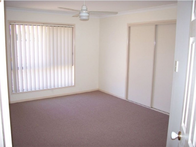 63 Spinnaker Circuit, Redland Bay QLD 4165