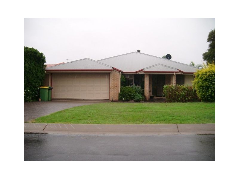 9 Burkett Cres, Victoria Point QLD 4165