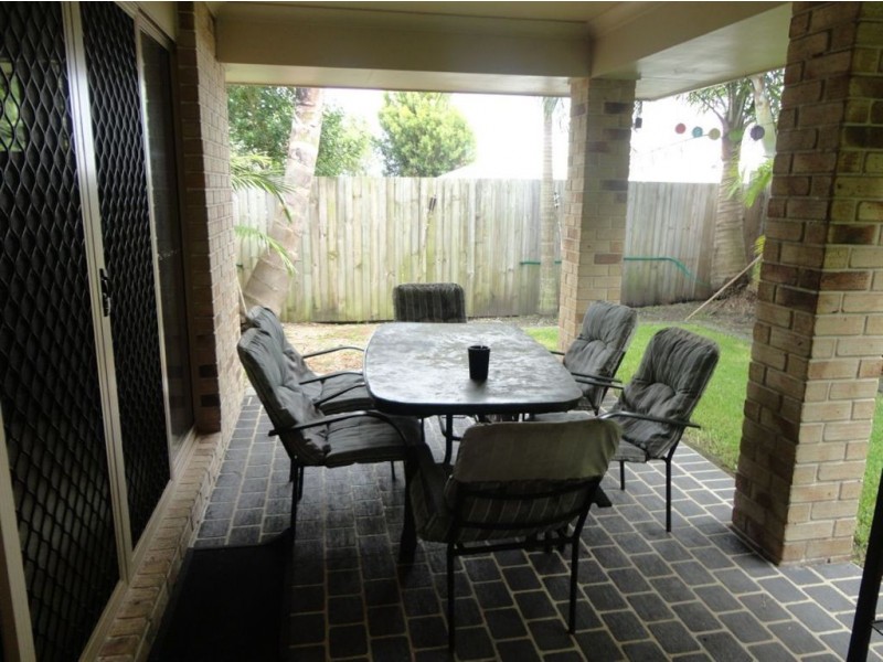 9 Burkett Cres, Victoria Point QLD 4165