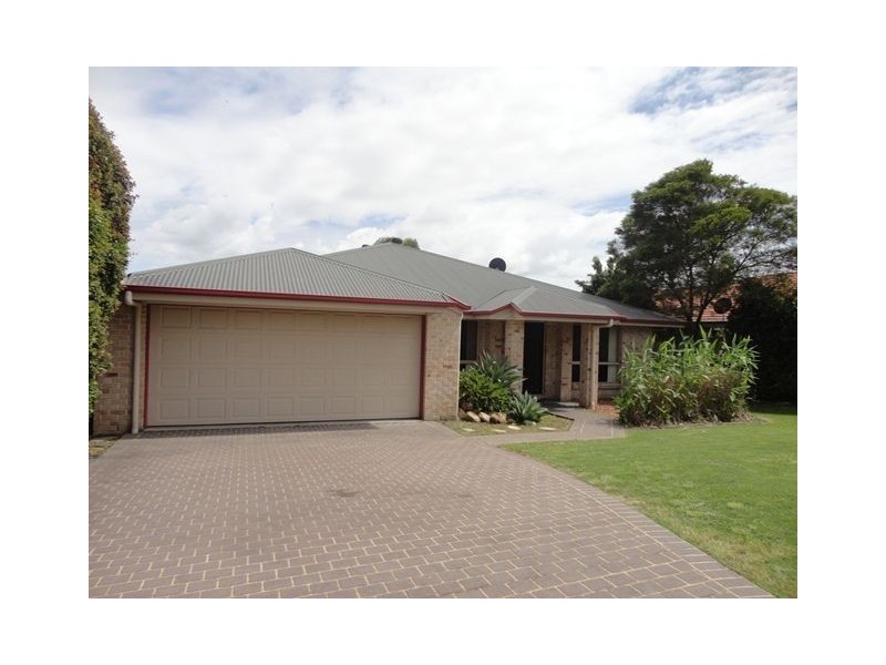 9 Burkett Cres, Victoria Point QLD 4165