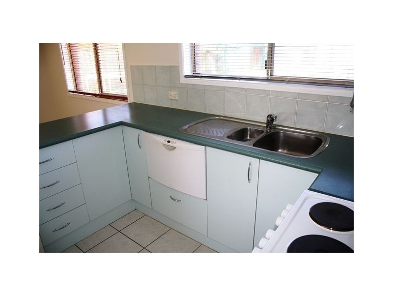 19 Anita Street, Redland Bay QLD 4165