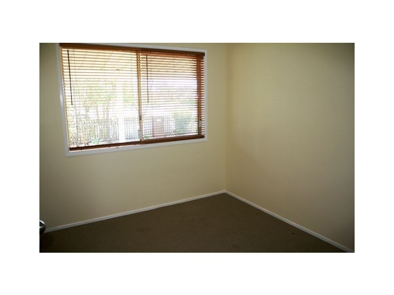 19 Anita Street, Redland Bay QLD 4165