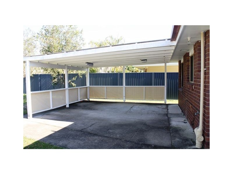 19 Anita Street, Redland Bay QLD 4165