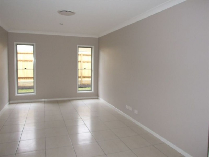 7 Dunnart Street, Victoria Point QLD 4165