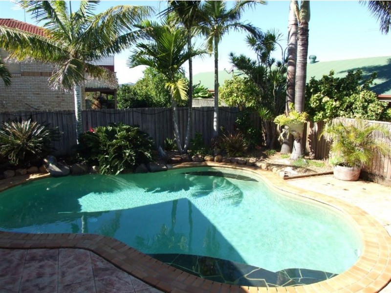 48 Pitt Street, Redland Bay QLD 4165
