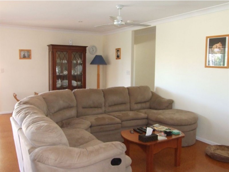 48 Pitt Street, Redland Bay QLD 4165