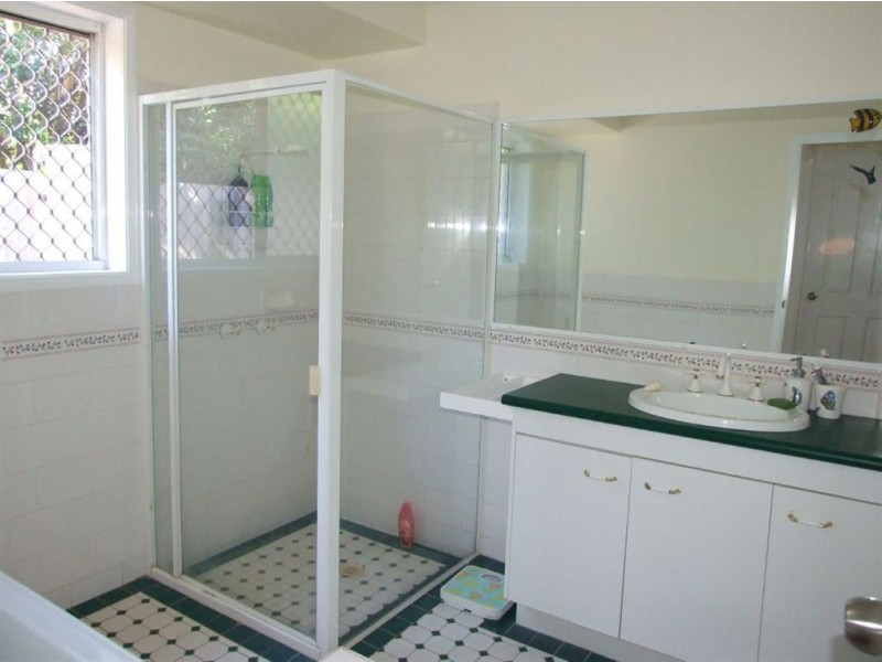 48 Pitt Street, Redland Bay QLD 4165