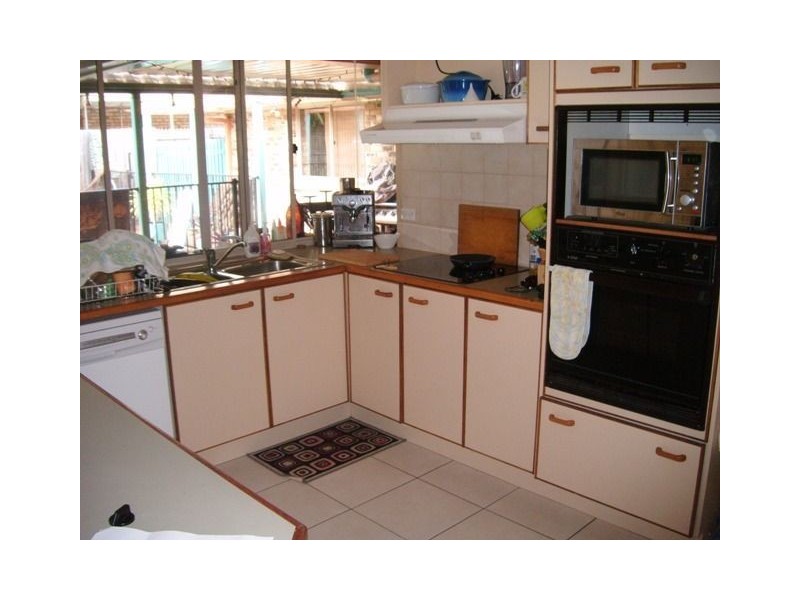 15 Carl Jung Crt, Victoria Point QLD 4165