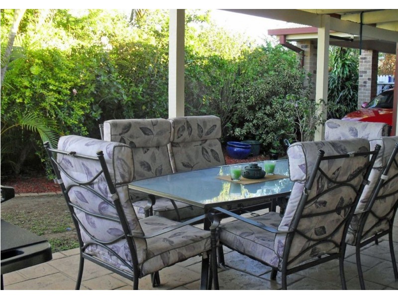 2 Parklands Ct, Victoria Point QLD 4165