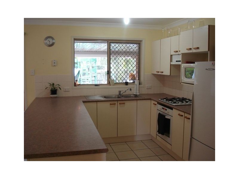 15 Niblick Way, Redland Bay QLD 4165