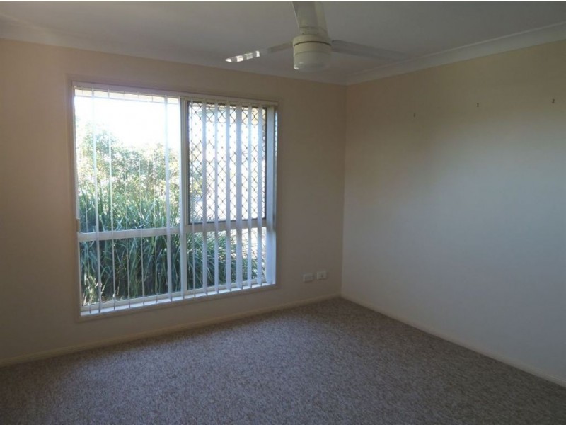 2/2 Fernwood, Victoria Point QLD 4165