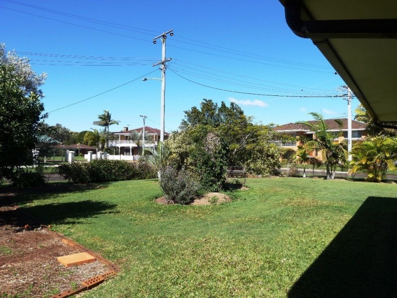 8 Lancewood Street, Victoria Point QLD 4165