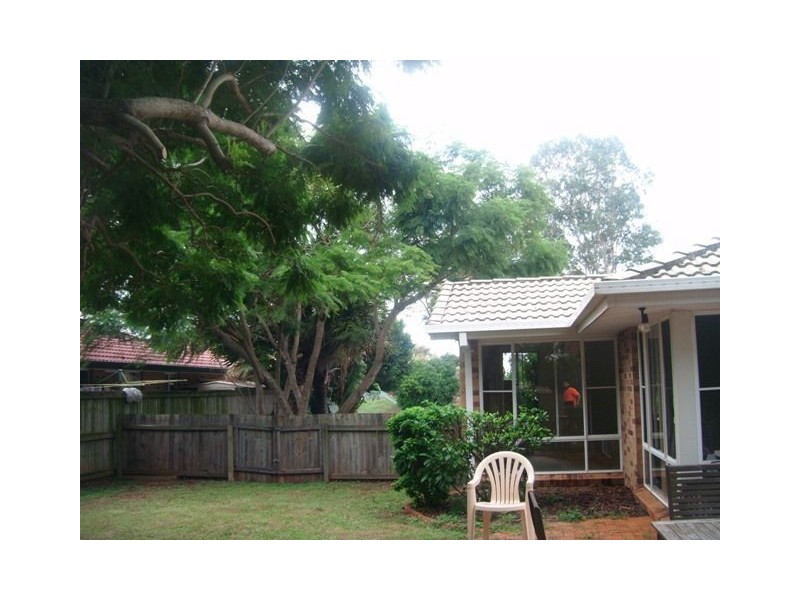 10 Trafalgar Drive, Victoria Point QLD 4165