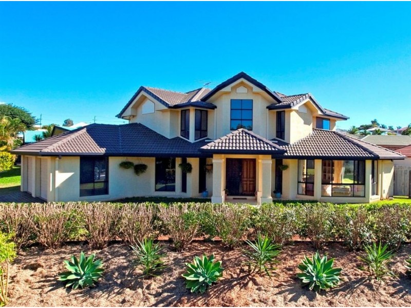 4 Habitat Drive, Redland Bay QLD 4165