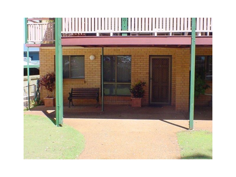 2/3 Masters Ave, Victoria Point QLD 4165