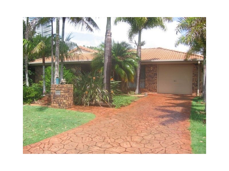 6 Montrose Place, Redland Bay QLD 4165