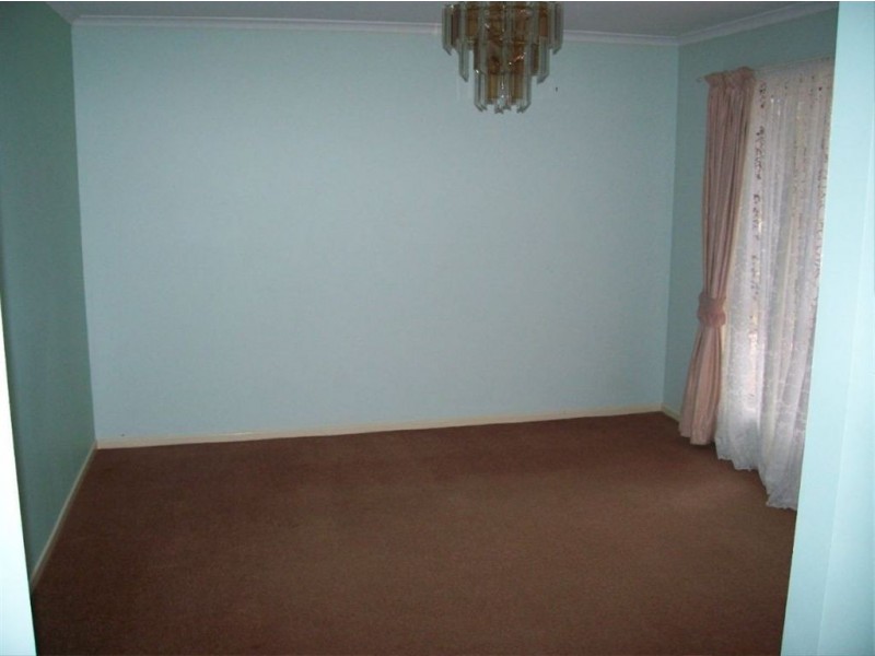 6 Montrose Place, Redland Bay QLD 4165