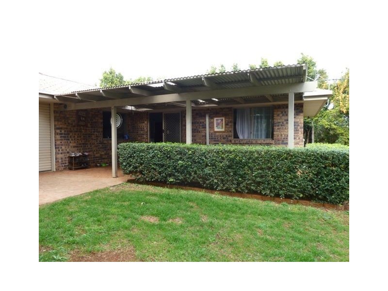 6 Montrose Place, Redland Bay QLD 4165