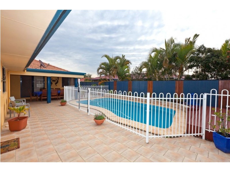 51 Brookvale Drive, Victoria Point QLD 4165