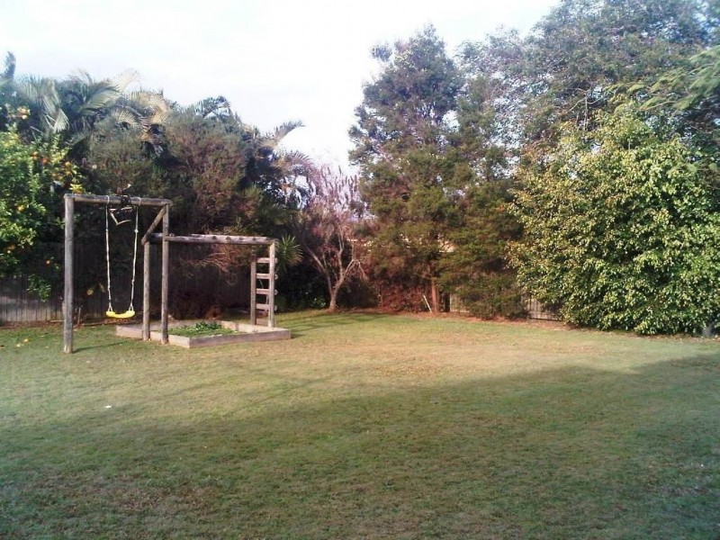 99 Link Rd, Victoria Point QLD 4165