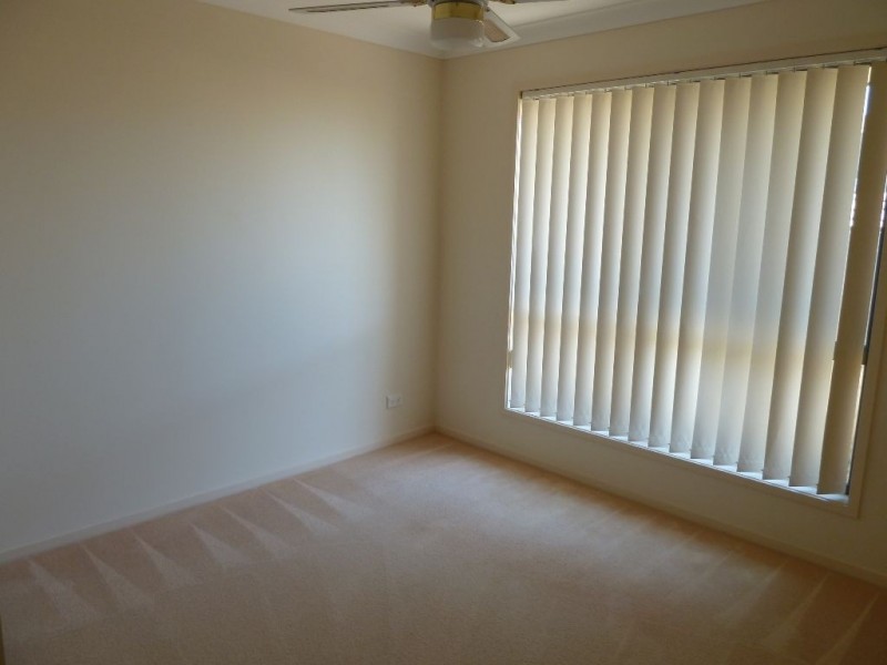 8 Horizon Place, Redland Bay QLD 4165