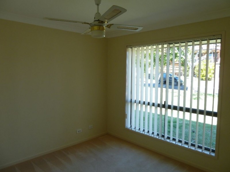 8 Horizon Place, Redland Bay QLD 4165