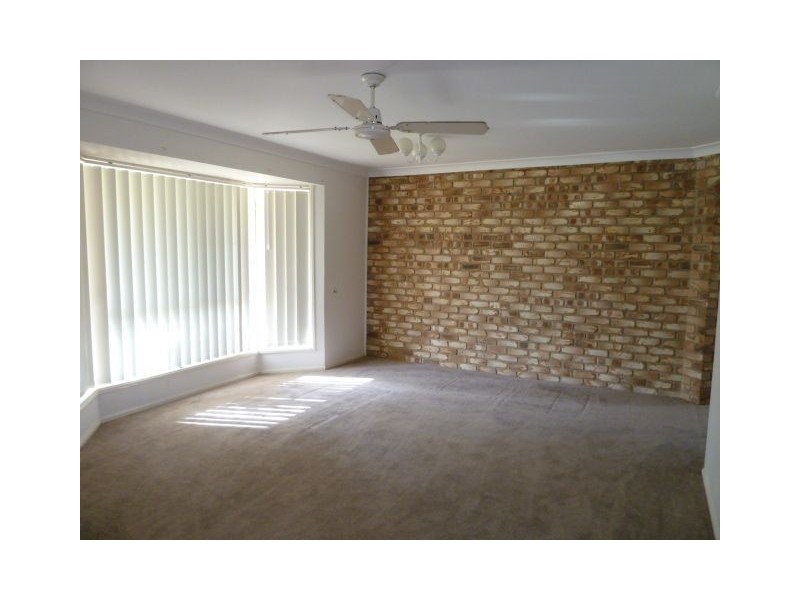 8 Sharr Street, Victoria Point QLD 4165
