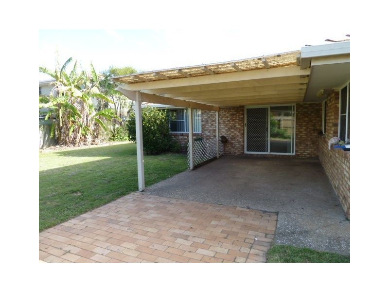 8 Sharr Street, Victoria Point QLD 4165