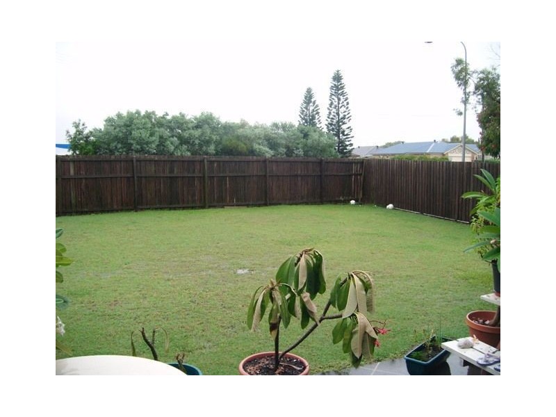 2 Brendan Way, Victoria Point QLD 4165