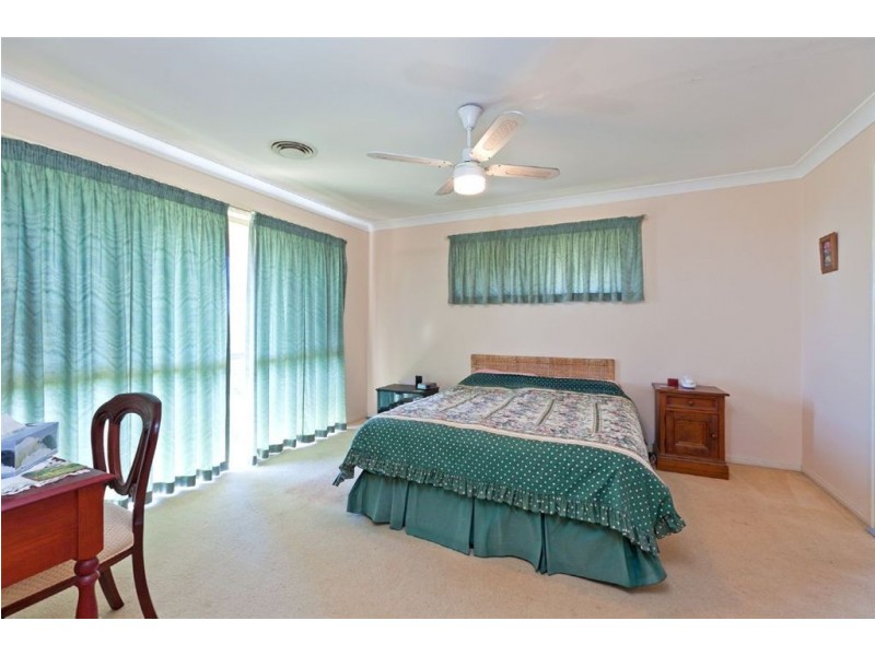 7 Finuge Ct, Victoria Point QLD 4165