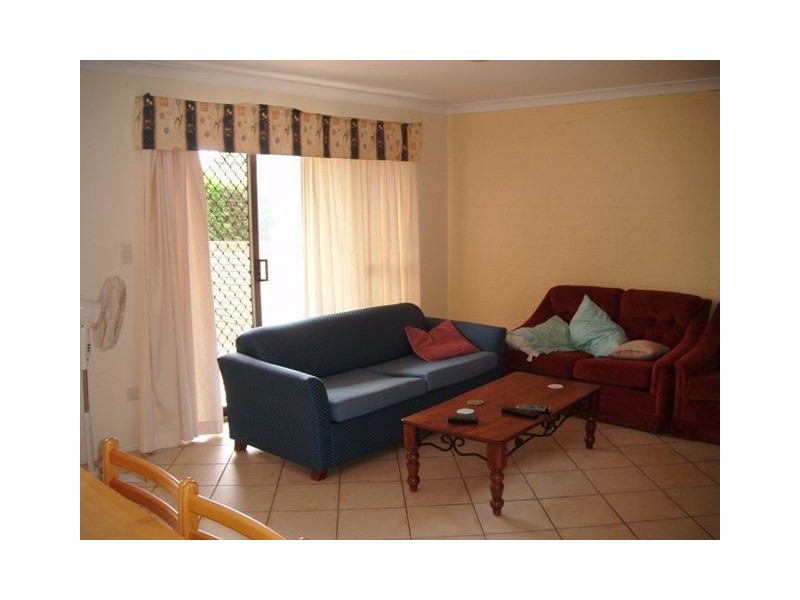 9/169 Queen Street, Cleveland QLD 4163