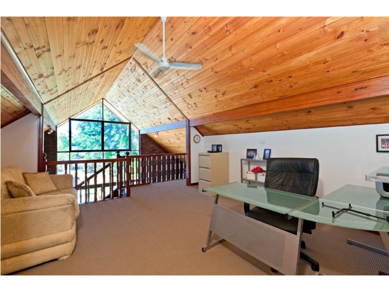 221 Main Street, Redland Bay QLD 4165