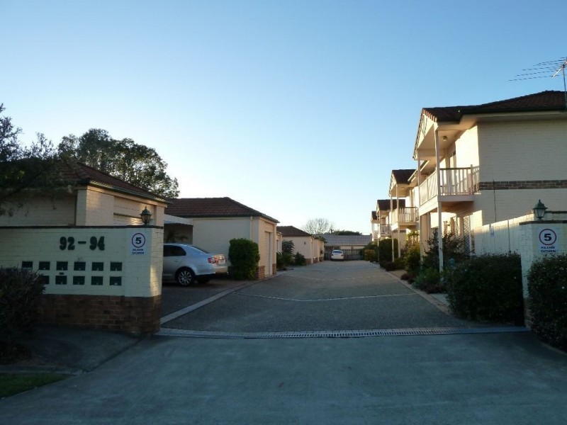 8/92 Mount Cotton Rd, Capalaba QLD 4157