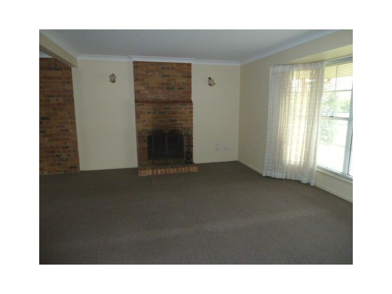 2 Albert Street, Victoria Point QLD 4165
