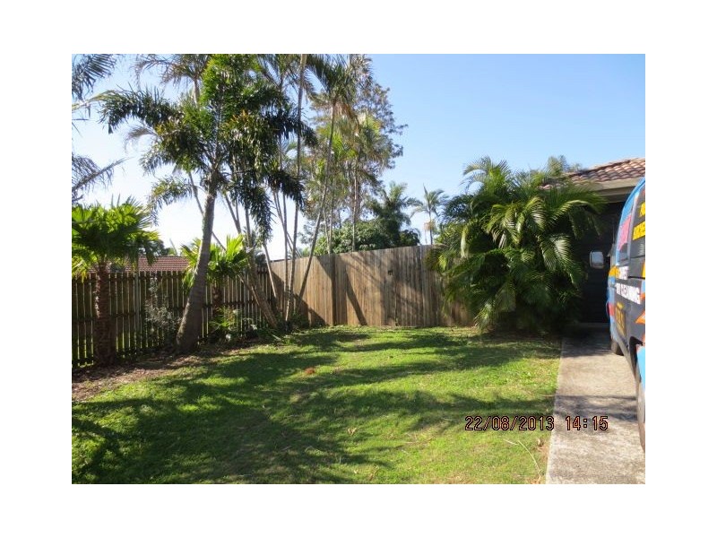4 Poinciana Street, Victoria Point QLD 4165