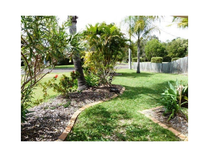 6 Troon Crt, Victoria Point QLD 4165