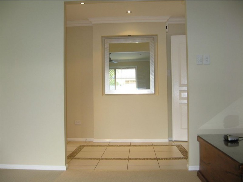 37 Parklink Dr, Redland Bay QLD 4165