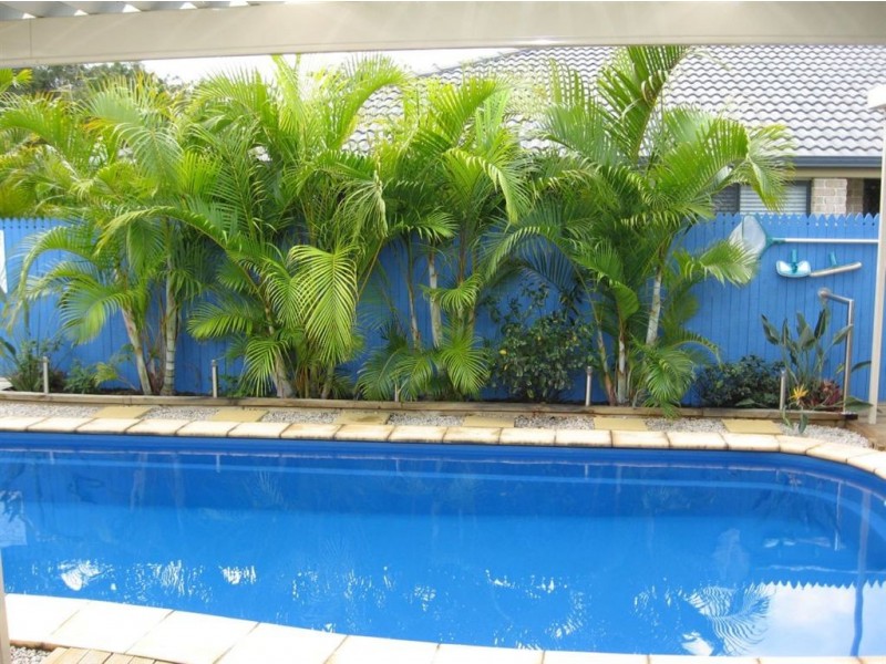 37 Parklink Dr, Redland Bay QLD 4165