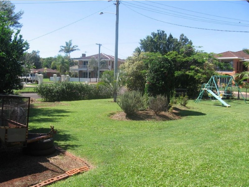 8 Lancewood Street, Victoria Point QLD 4165