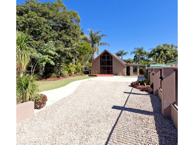 221 Main St, Redland Bay QLD 4165