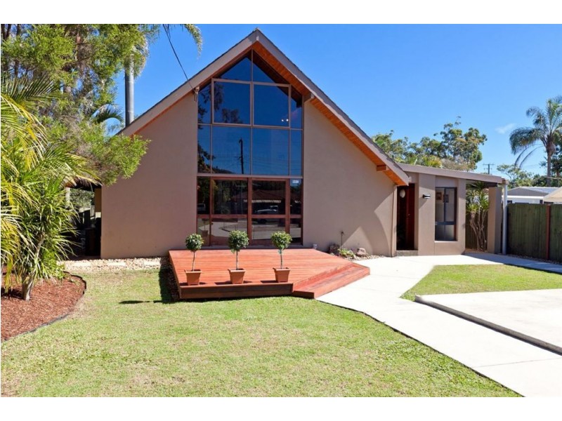 221 Main St, Redland Bay QLD 4165