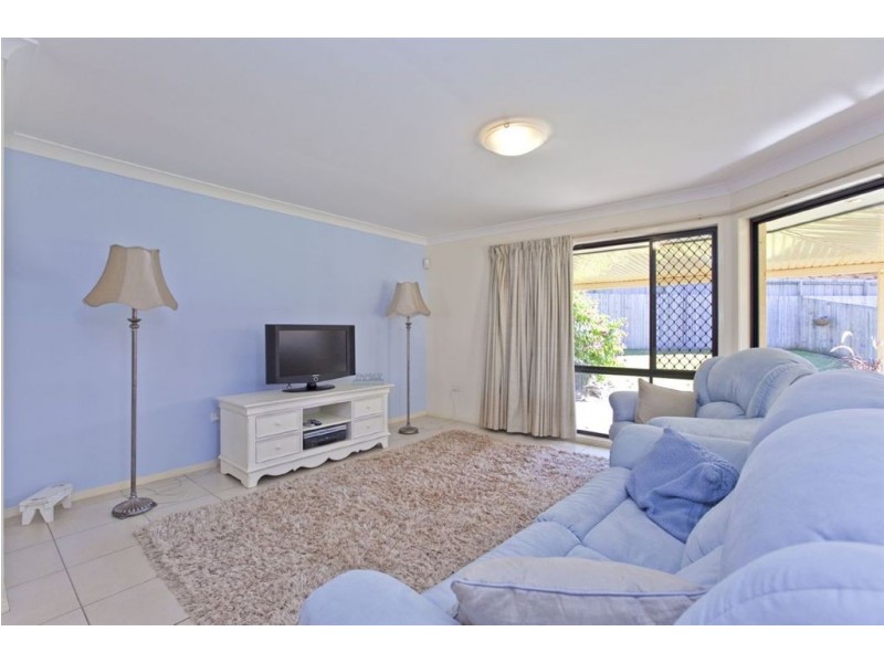 4 Habitat Drive, Redland Bay QLD 4165