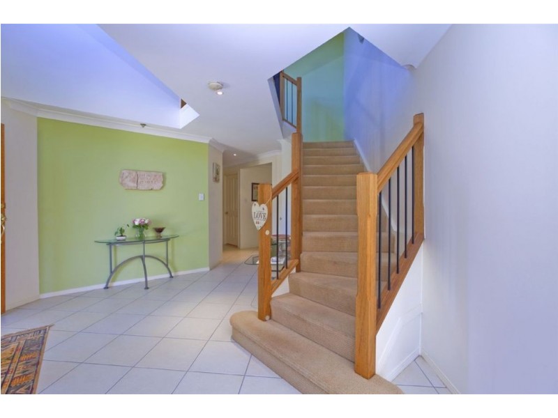 4 Habitat Drive, Redland Bay QLD 4165