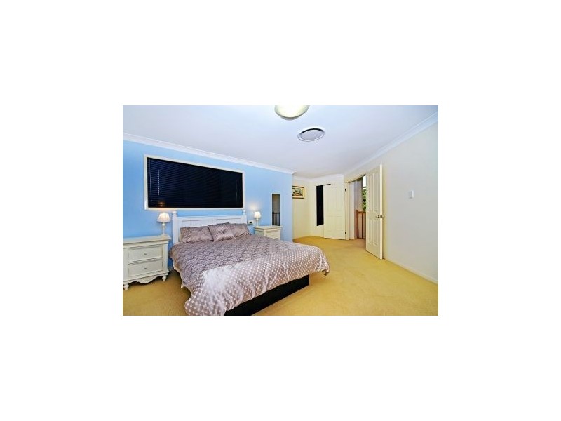 4 Habitat Drive, Redland Bay QLD 4165