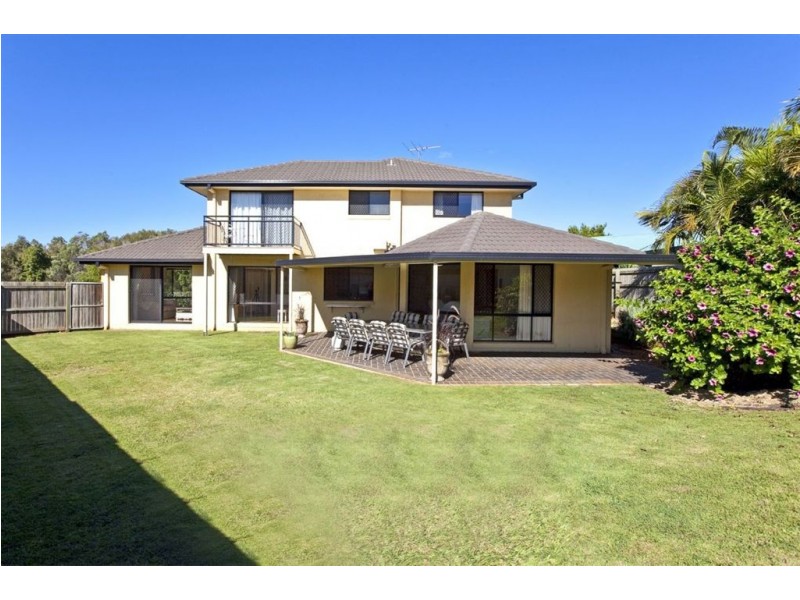 4 Habitat Drive, Redland Bay QLD 4165