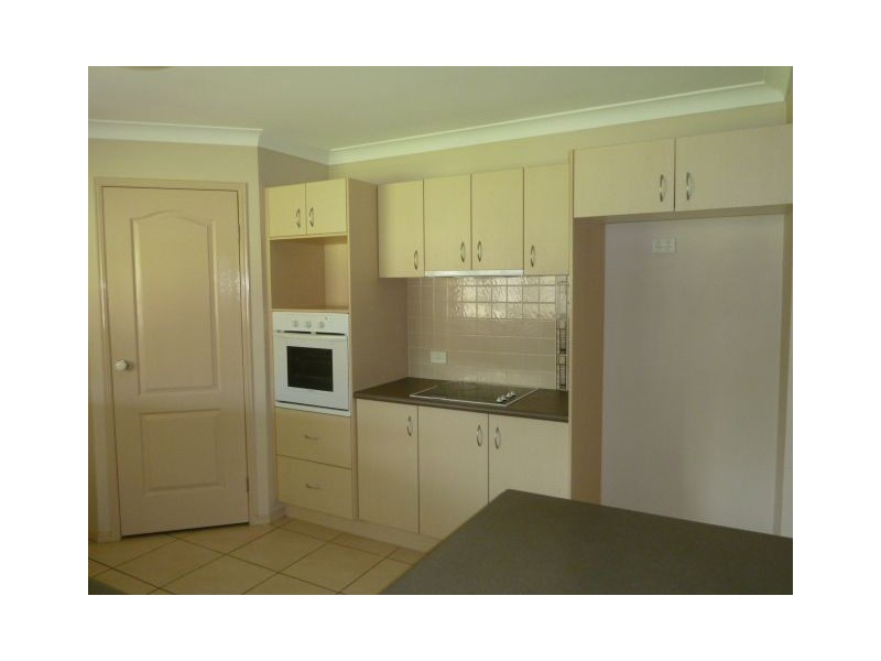 23 Snipe Street, Redland Bay QLD 4165