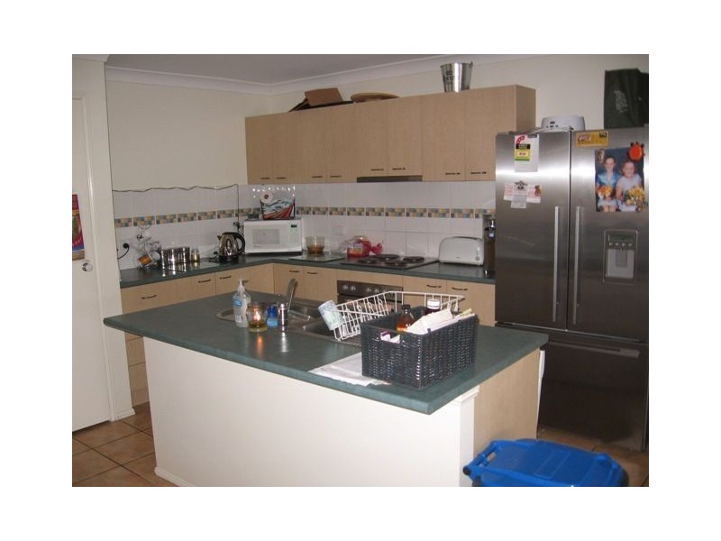 9 Fernwood Crt, Victoria Point QLD 4165