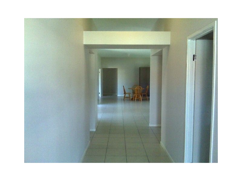 15 Ebony Cres, Redland Bay QLD 4165