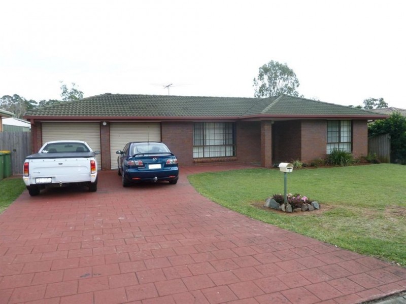 2 Montrose Place, Redland Bay QLD 4165